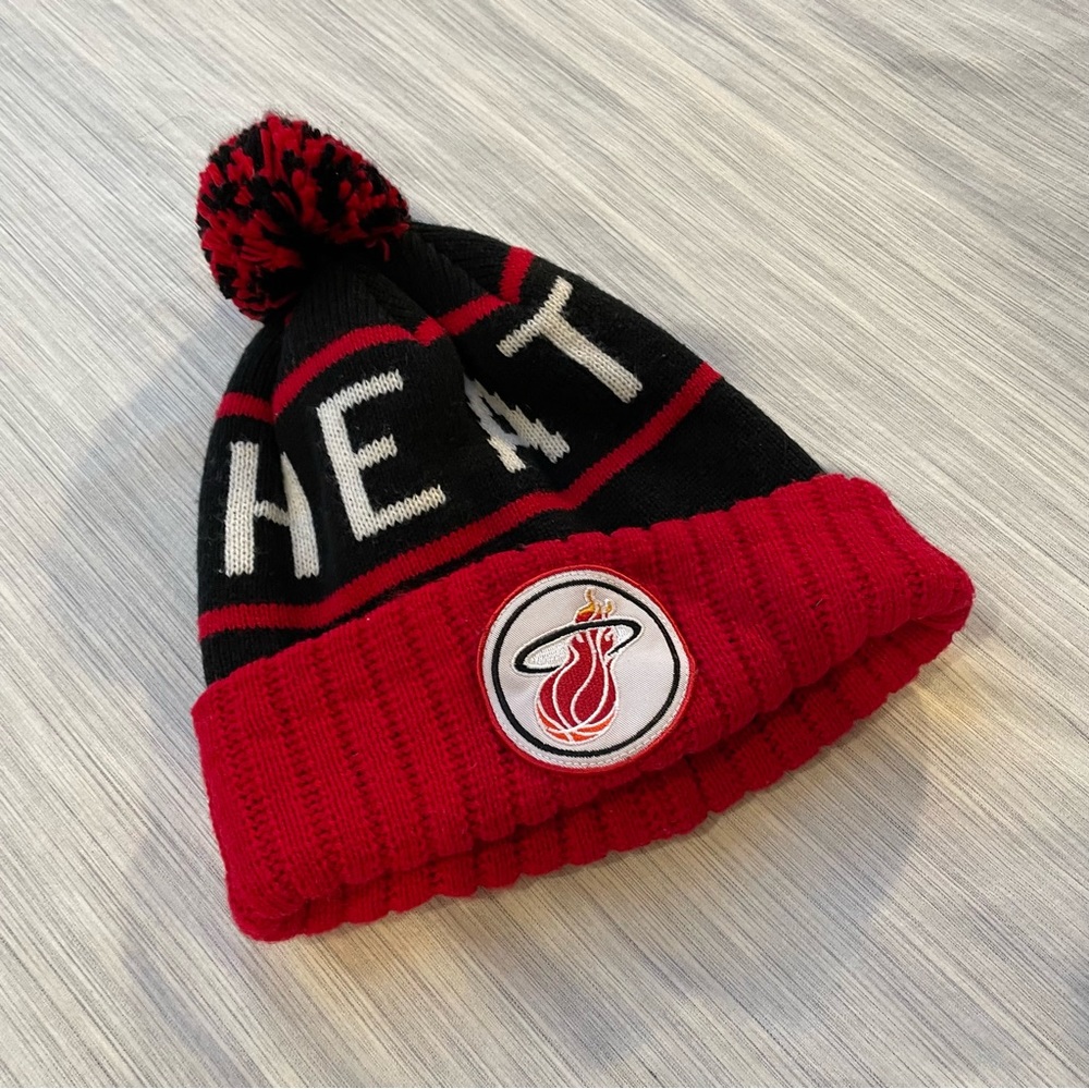 Mitchell & Ness Miami Heat Beanie | Unisex | Red and Black